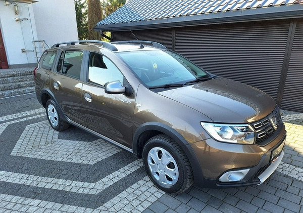 Dacia Logan cena 36900 przebieg: 99619, rok produkcji 2017 z Prudnik małe 562